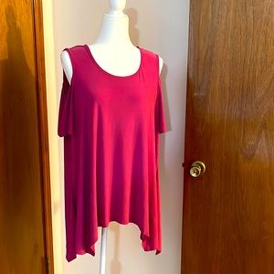 CW Classics Magenta Open Shoulder Top
